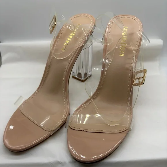 Fashion Nova: The Glass Slipper - Transparent | Size 8.5 - Picture 3 of 7
